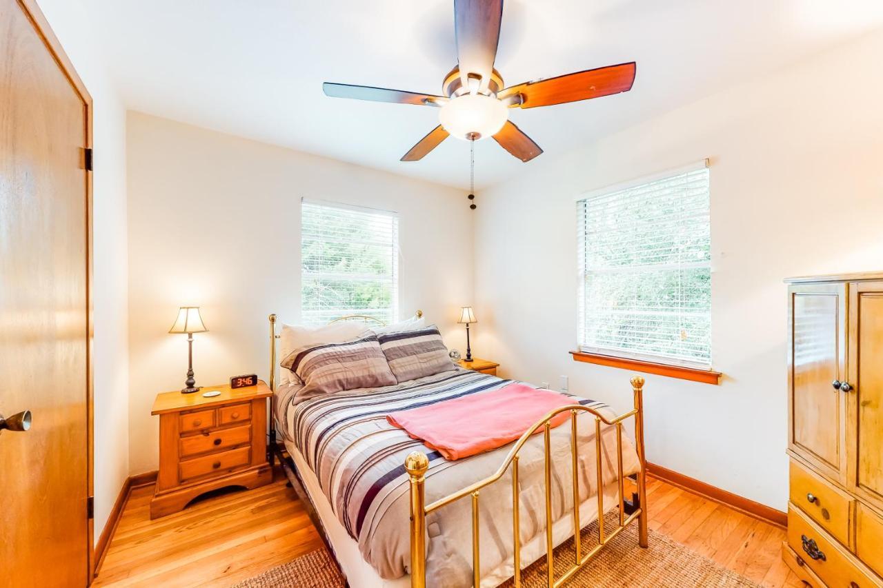Backyard Escape Apartment Galveston Exterior foto