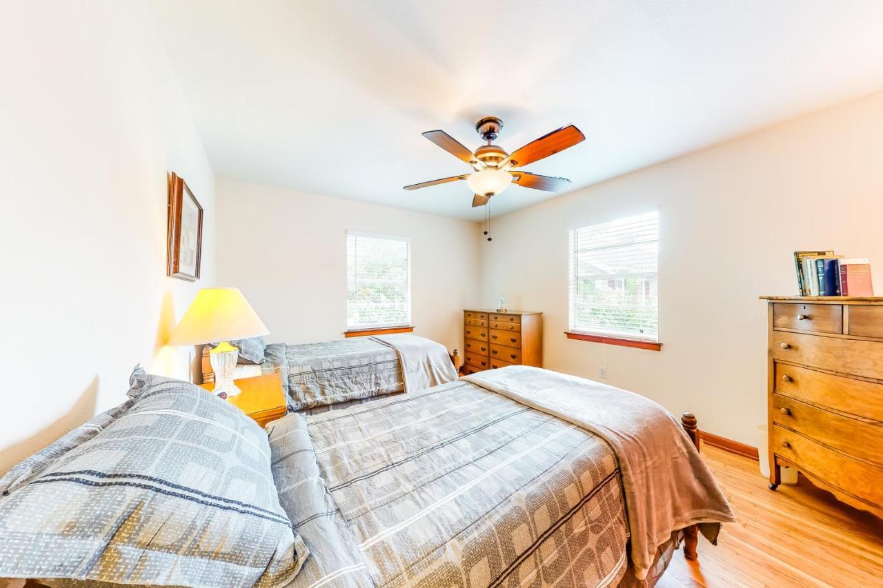Backyard Escape Apartment Galveston Exterior foto